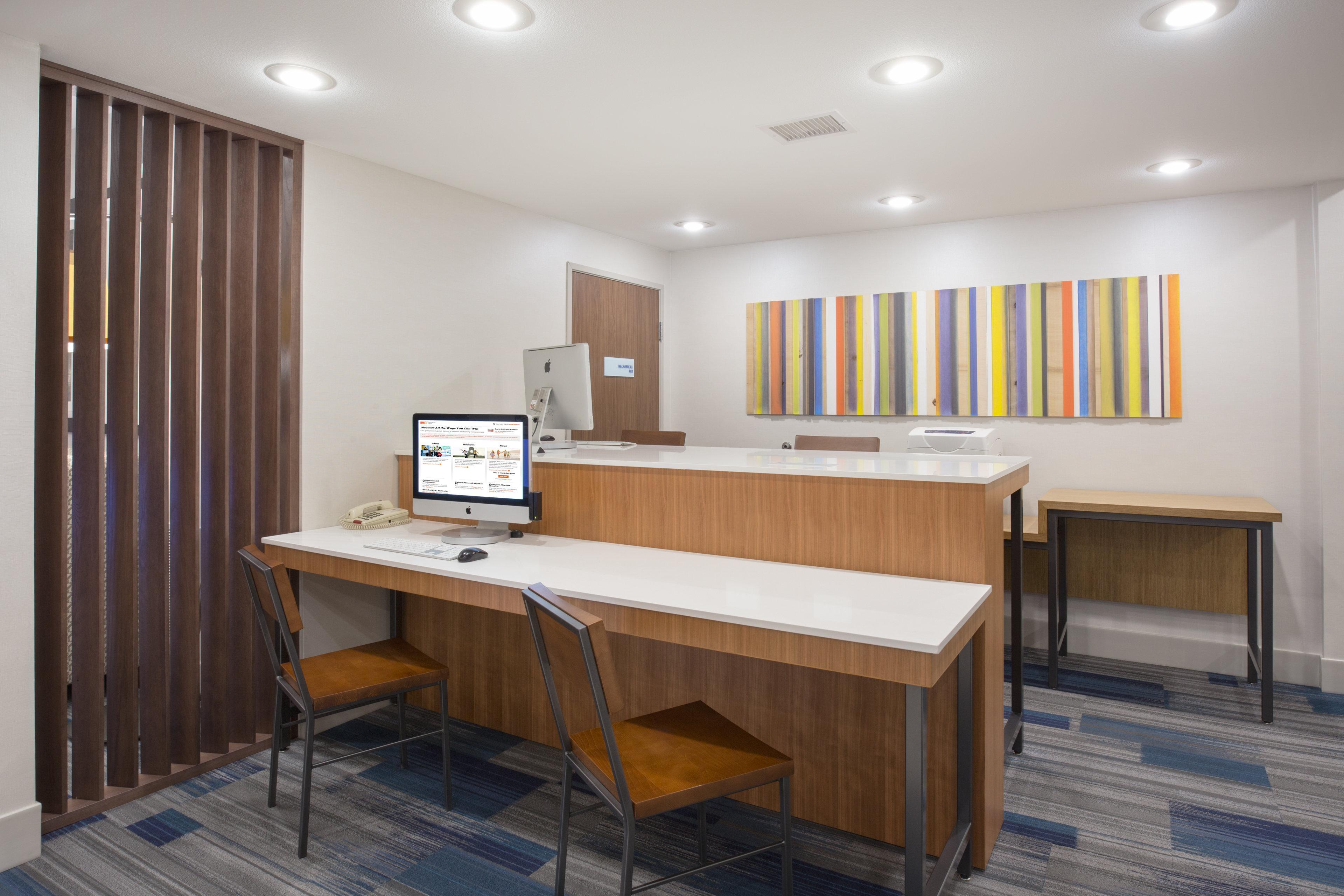Holiday Inn Express & Suites Amarillo By Ihg Buitenkant foto